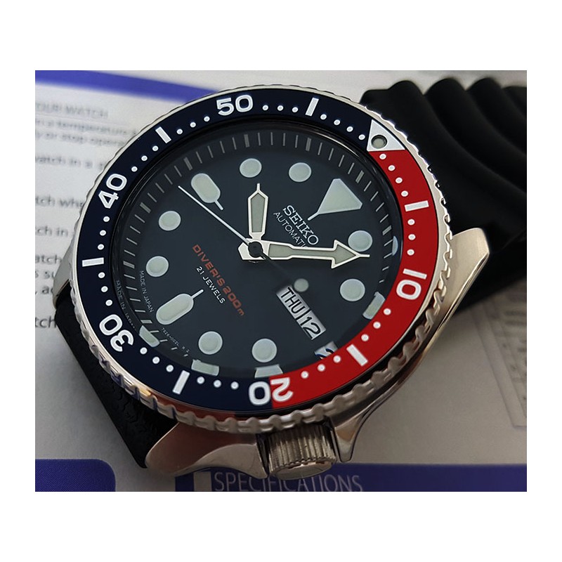 Seiko Automatic Divers 200M SKX009J1 Made in Japan Watch